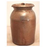Stoneware crock with lid - 8"