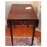 Brandt mahogany tapered leg drop side table