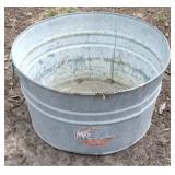 Vintage galvanized tub - 11 x 20
