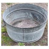 Vintage galvanized tub - 11 x 22