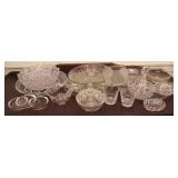 Assorted vintage glassware