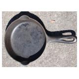 Griswold #3 cast iron skillet - 11 x 7