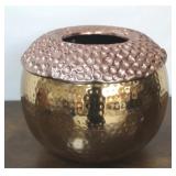 Chelsea House metallic vase - 9 x 12