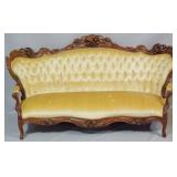 Exceptional Victorian carved walnut sofa