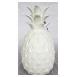 Three Hands Pineapple Decoration