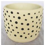 Dotted Three Hands Planter