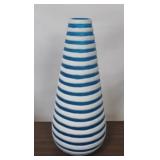 Chelsea House glass vase