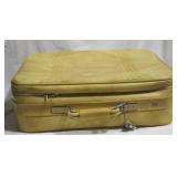 Vintage American Tourister Soft Luggage w/ combo