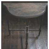 Small table, 22 x 10