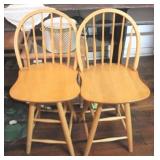Pair of wooden chairs, 36 x 18 x 20