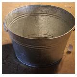 Metal 9 x 16 bucket