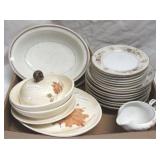 Tray Lot of Assorted Items