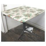 Table - 38 x 36 x 29