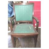 Chair - 24 x 20 x 38