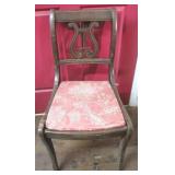 Chair - 15 x 20 x 37