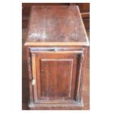 End table, 20 x 12.5