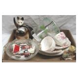 Tray Lot of Assorted Items