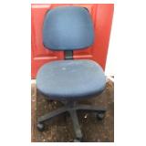 Office Chair - 18 x 22 x 35