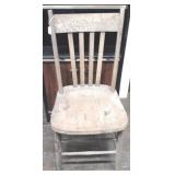 Chair - 17 x 38 x 16