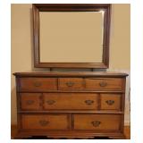 Bassett Dresser w/ mirror
