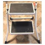 Step Stool - 16 x 20 x 18