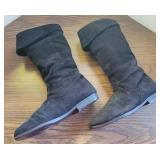 Jack Sprat Suede Boots, size 9m