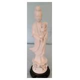 10" tall white porcelain Geisha figurine