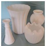 4 Pieces milk glass