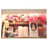 2-Shelf Lots of Assorted Christmas Items
