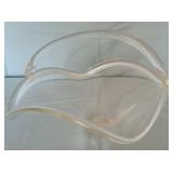 Blenko crystal handle crimped basket