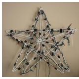 2 Lighted Christmas Stars