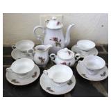 13 pc Tea Set Moss Ross