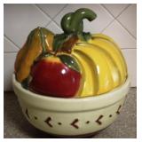 Fruit Bowl w/Lid - 9.5" round
