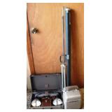 Projector & Lights w/Screen