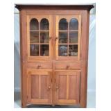 Early exceptional southern corner cupboard