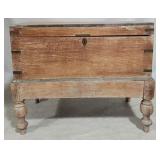 Outstanding lift top blanket box on legs