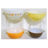 Pyrex Town & Country Cinderella mixing set