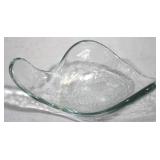 Art glass bowl, 10 x 7