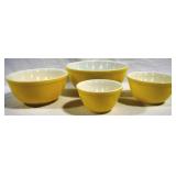 4 Pc Pyrex Bowl Set