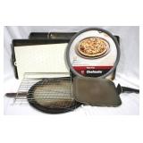 Assorted baking pans