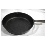 Cast Iron Pan - 10.5 skillet