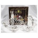 Grape Vine 2 pc basket set in box