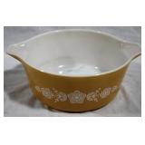 Pyrex Butterfly gold batter bowl, 11 x 9
