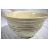 Vintage mixing bowl w/ rings, 6 x 12