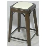 Butler Specialty Stool 24x14x14