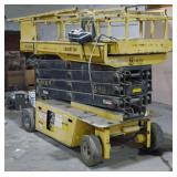 Grove SM3146E Scissor lift