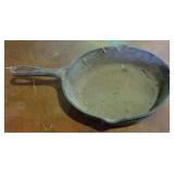 Lodge Cast Iron Frying Pan