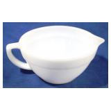 Milk Blass Batter Bowl - 10.5 x 8