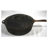Cast Iron Pot w/ lid - 10.5" round