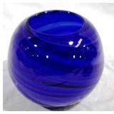 Art Glass Vase 5" x 6"